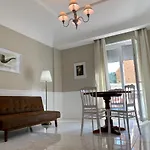 Konukevi Corso Garibaldi 4*